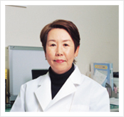 院長 野下秋恵